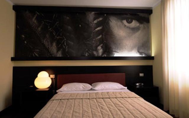 Nine Hotel Monza Oda fotoğraf